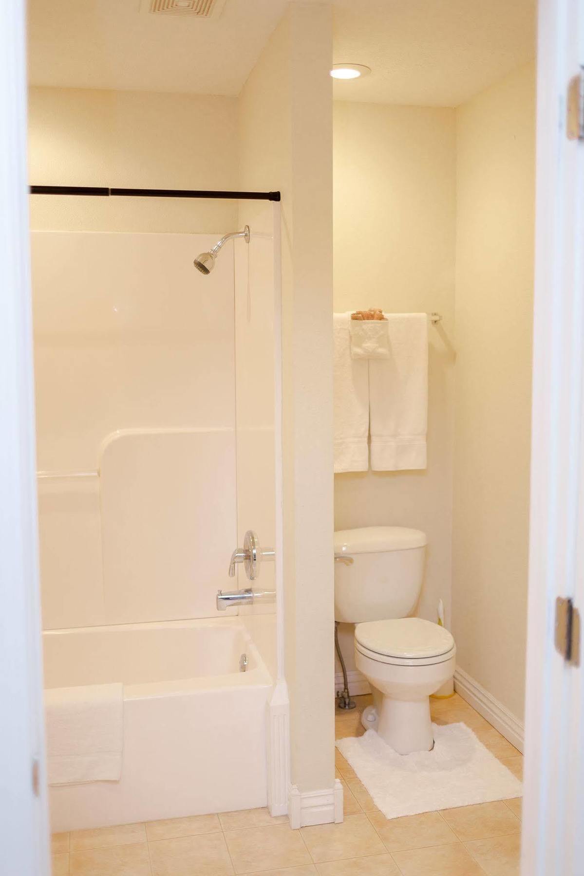 Lafayette Grand Manor Apartment Waynesville Bagian luar foto